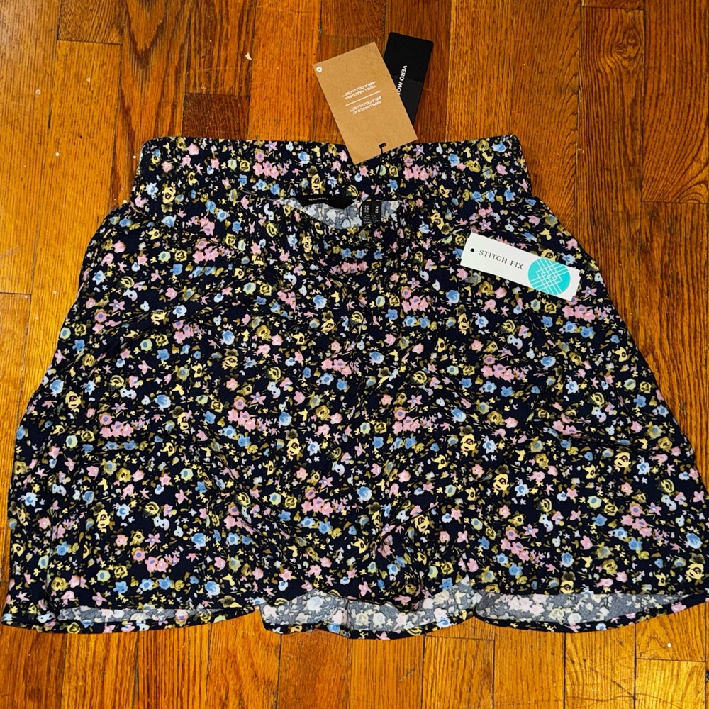 Vero Moda Pink and Blue Flower Mini Skirt